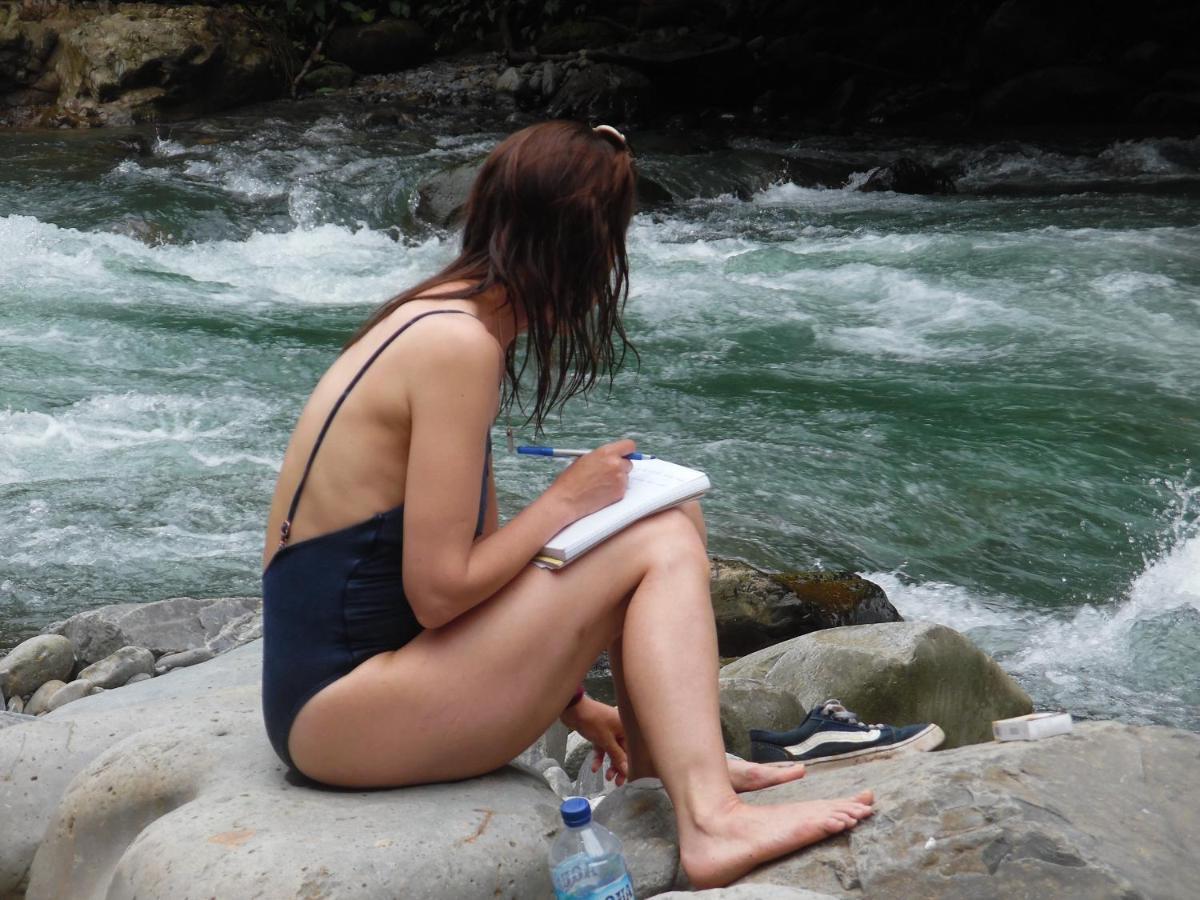 Ambow Homestay Jungle Trekking & Village Tour Bukit Lawang Luaran gambar